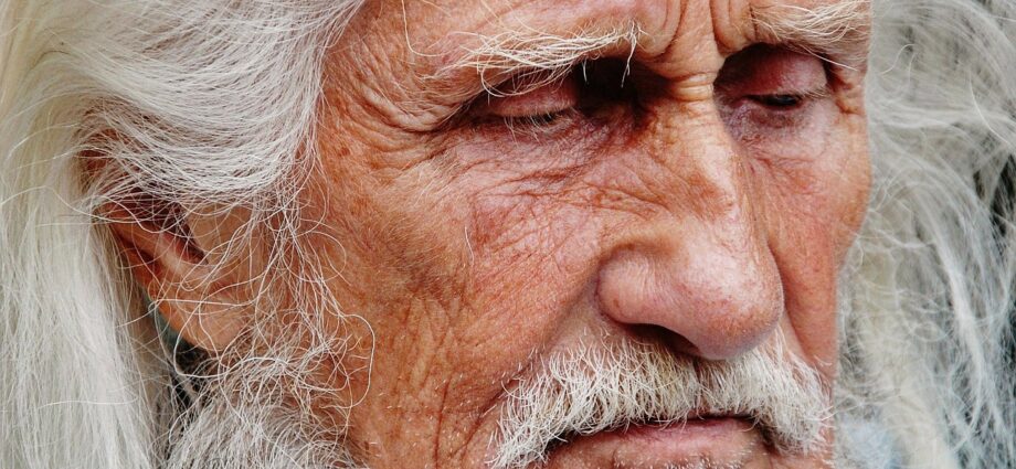 OLG Hamm: Kein Umgang mit den Großeltern, wenn Kind ausgebucht ist
