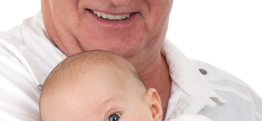 BVerfG: Familiäre Bindungen zwischen nahen Verwandten