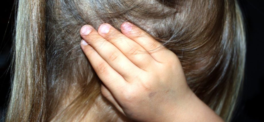 BGH: Beteiligung des Elternteils ohne Aufenthaltsbestimmungsrecht ist über Verbleib des Kindes zu befragen