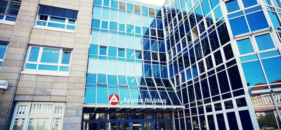 BFH: Kindergeld bei freiwilligem Haushaltswechsel des Kindes (kein Sorgerecht)