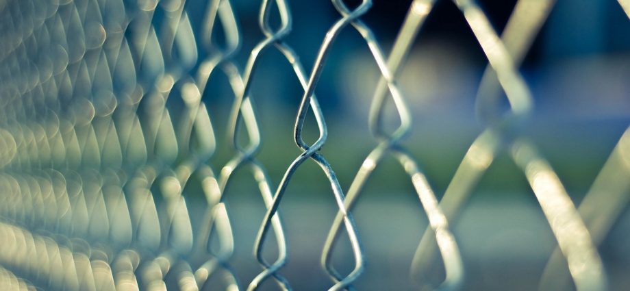 BGH: Unterhaltsbegrenzung muss bei der Erstentscheidung geltend gemacht werden
