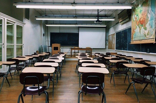 OLG Rostock: Übertragung der Entscheidungsbefugnis über die Auswahl der Grundschule auf einen Elternteil